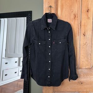 Levis black denim long sleeve